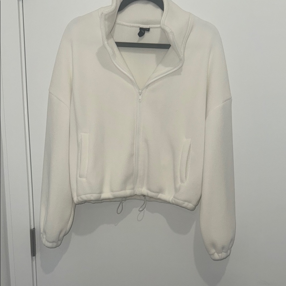 Women’s white Zip-up Fleece Jacket